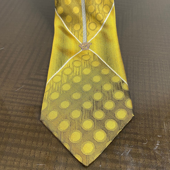 Vintage Gianni Versace Medusa Geometric Print Silk Tie - Picture 3 of 7